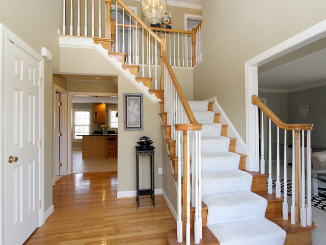 Stairs - Home staging